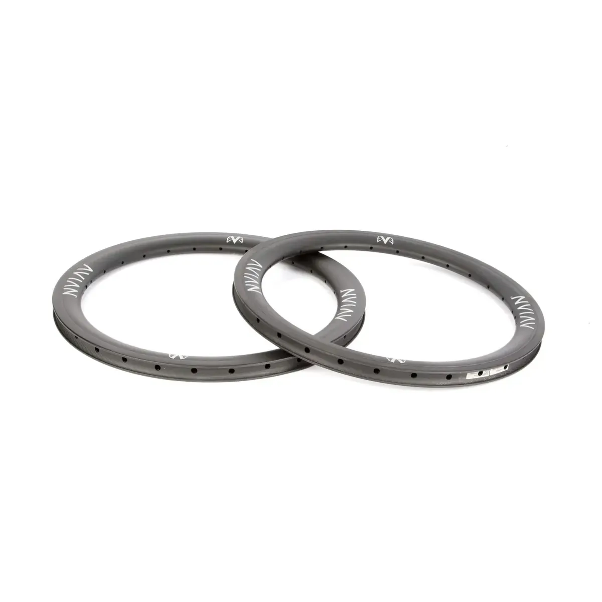 Avian Venatic Carbon Rim Rear 28 Hole Matte Black